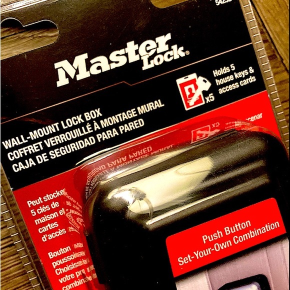 š Combination Wall-Mount Lock Box w/ push button key pad - Picture 3 of 14